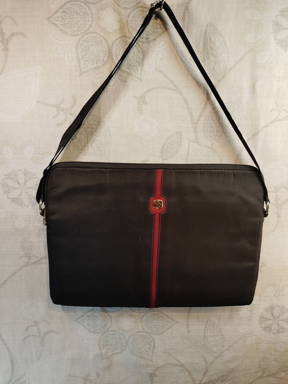 Men's Black Laptop Shoulder Bag with Red Accent